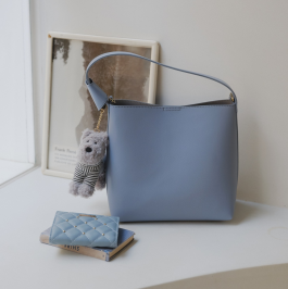 ＂カスタムチャーム＂で自分好みにアレンジ♪