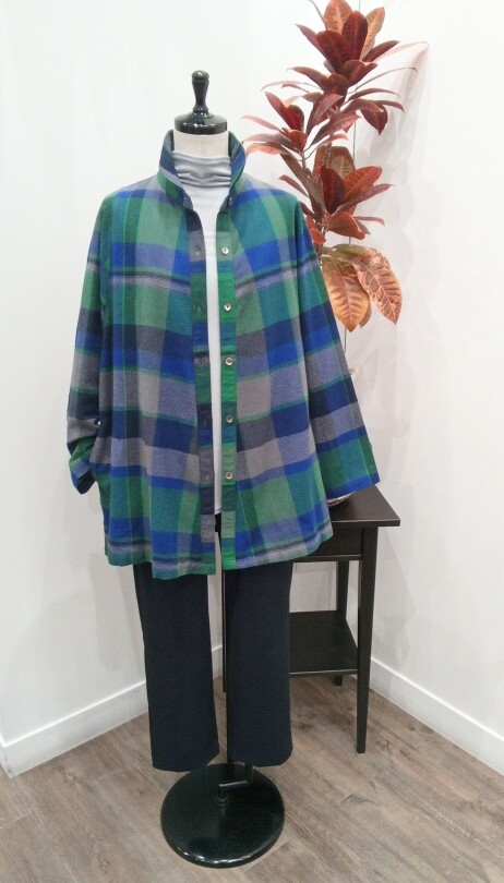 バイアスチェックの起毛ブラウス